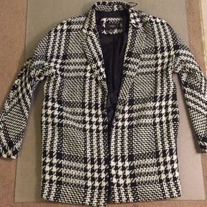 Black and white patterned jacket
